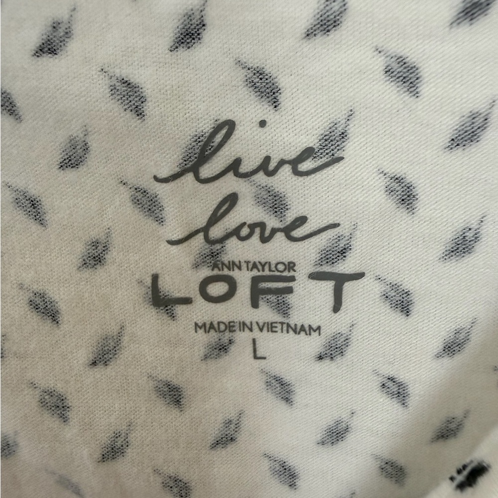 LOFT off-white and black patterned camisole - Picture 4 of 10